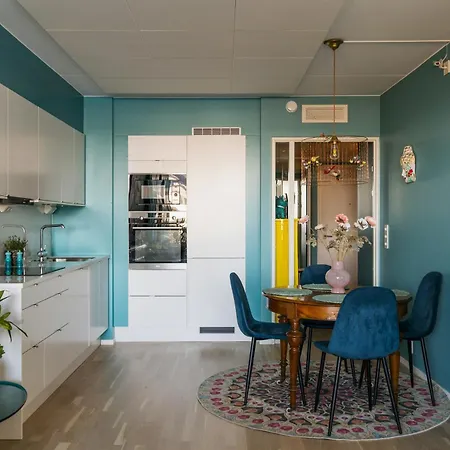 Apartament Colourful Flat With Private Terrace In Tjuvholmen