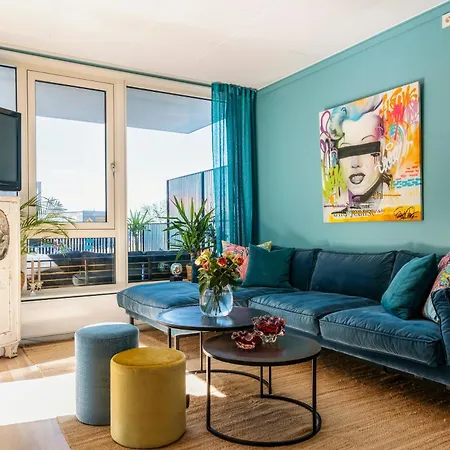 Colourful Flat With Private Terrace In Tjuvholmen * Oslo