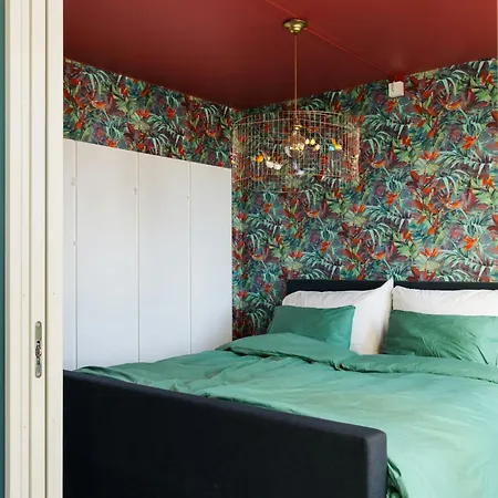 Colourful Flat With Private Terrace In Tjuvholmen Apartament